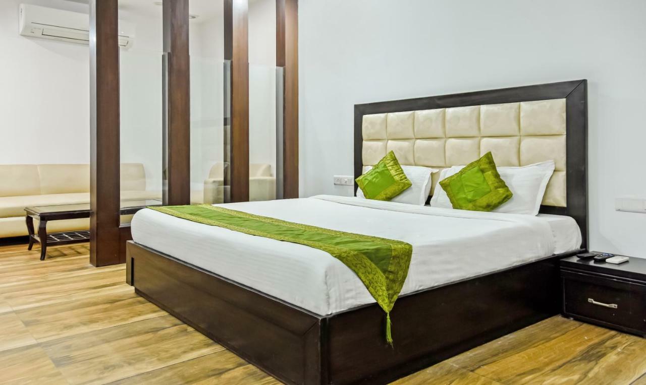 Hotel Treebo Red Petal Jalandhar Extérieur photo